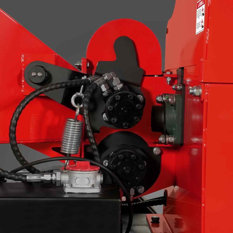 MechMaxx 7" Hydraulic Feed Wood Chipper with ZONSEN Engine