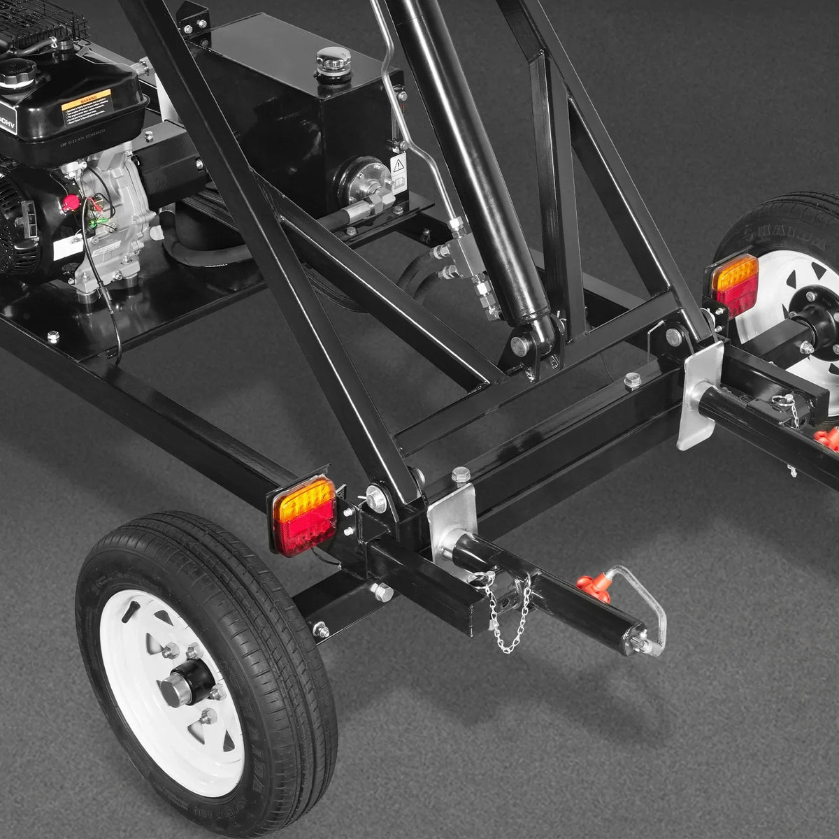 MechMaxx HC2320 Heavy Duty Conveyor 9HP Gasoline Powered 180 Inch Lift Height