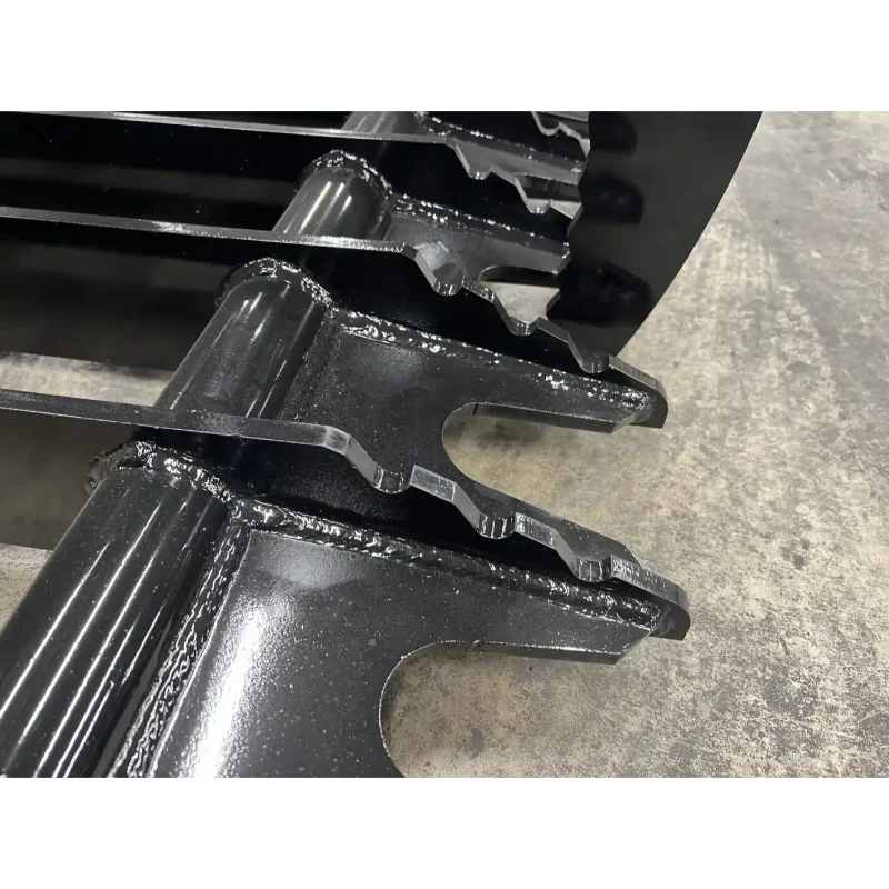 Stinger Attachments RTG-XD-T Tractor Heavy-Duty Grapple Bucket