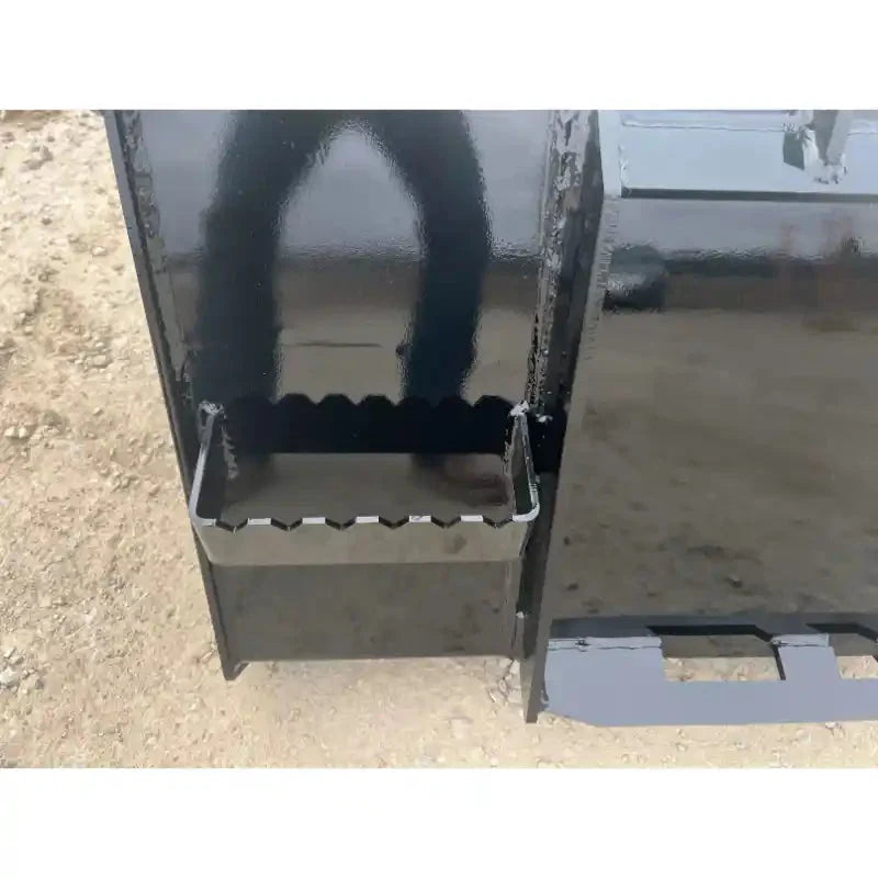 Stinger Attachments MB1 Skid Steer Material Bucket