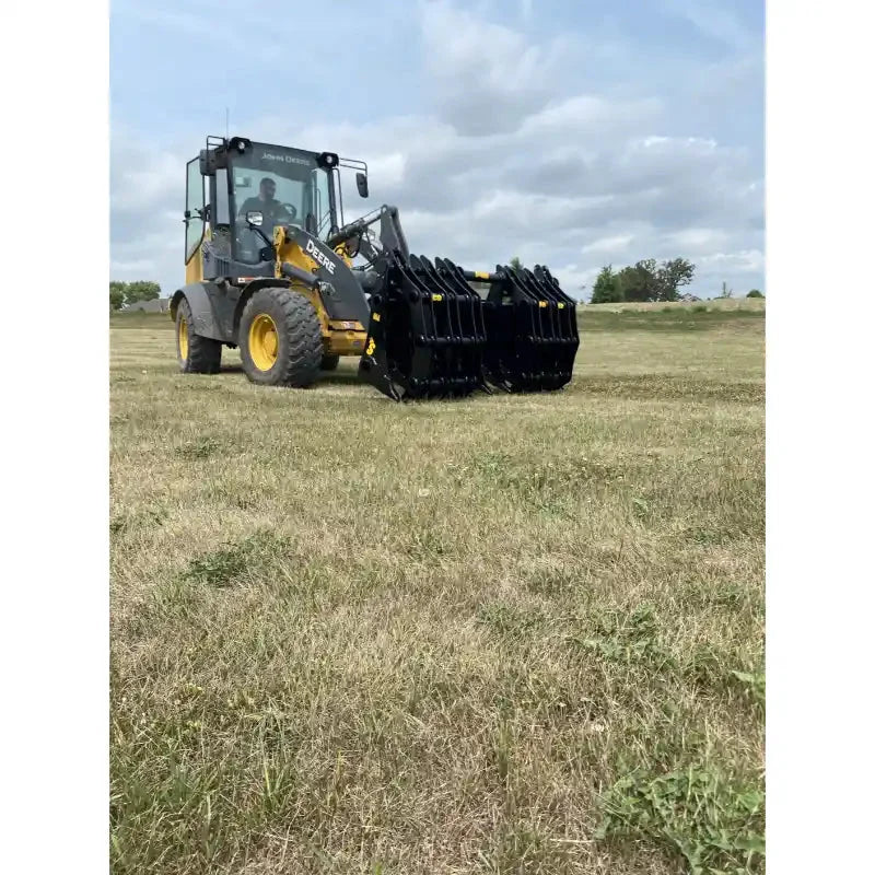 Stinger Attachments CG-XD Skid Steer Extreme-Duty Clam Grapple