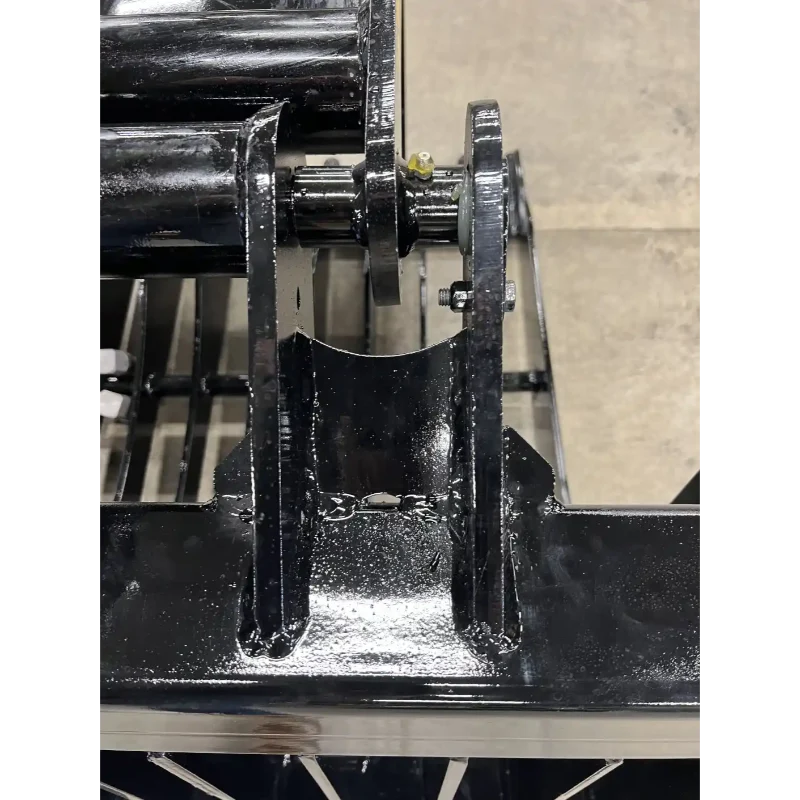 Stinger Attachments RG-TTractor Rock Grapple