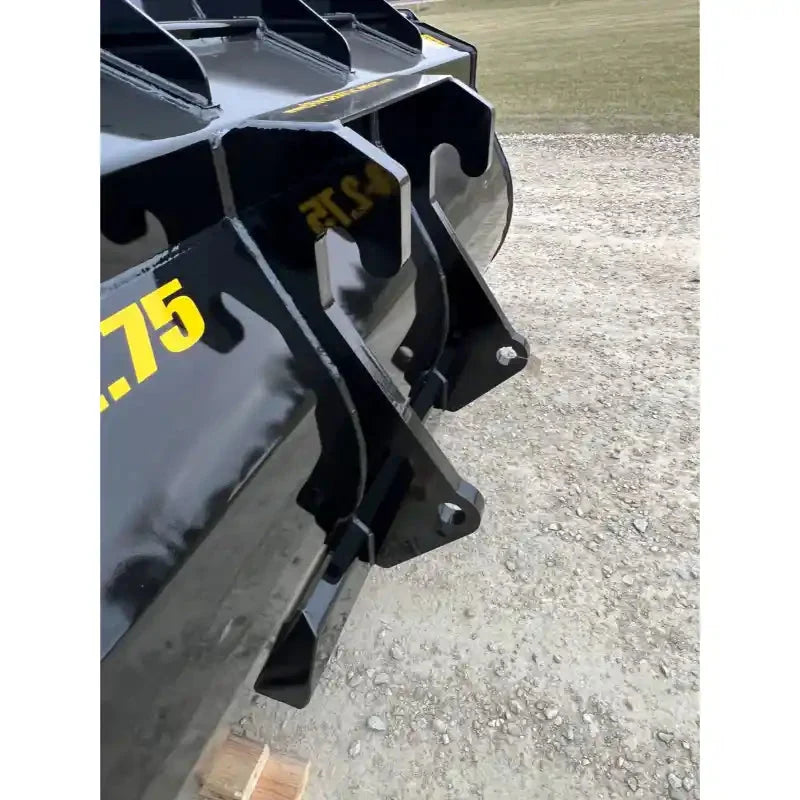 Stinger Attachments MBC-WL Wheel Loader High-Volume Construction Bucket