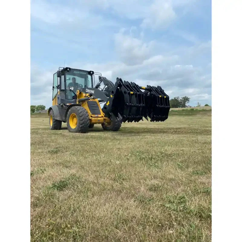 Stinger Attachments CG-XD-WL Wheel Loader Extreme-Duty Clam Grapple