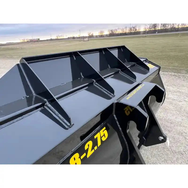 Stinger Attachments MBC-WL Wheel Loader High-Volume Construction Bucket