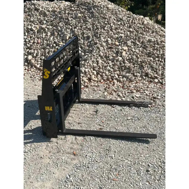 Stinger Attachments CPF Compact Class 2 Pallet Forks