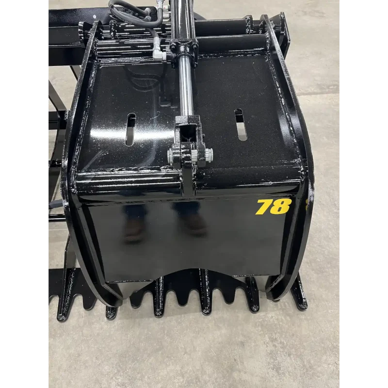 Stinger Attachments RRG Skid Steer Root & Rock Grapple