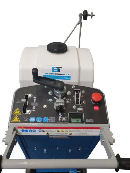 BT Concrete Saw | 18 In. | GX390 | Screw Feed Blade Adjustment