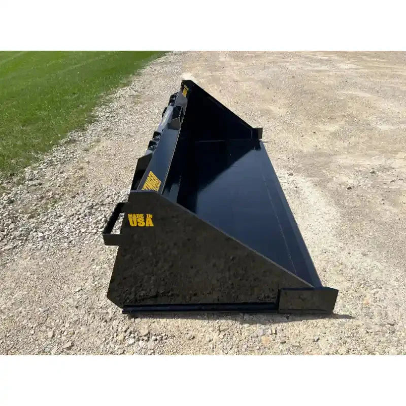 Stinger Attachments MB1 Series 1 Tractor Bucket