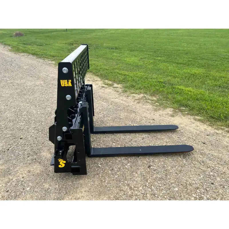 Stinger Attachments PF3-WL Wheel Loader Class 3 Pallet Forks