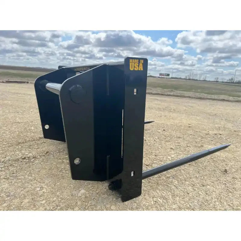 Stinger Attachments BS2-XD Series 2 Extreme-Duty Bale Spear