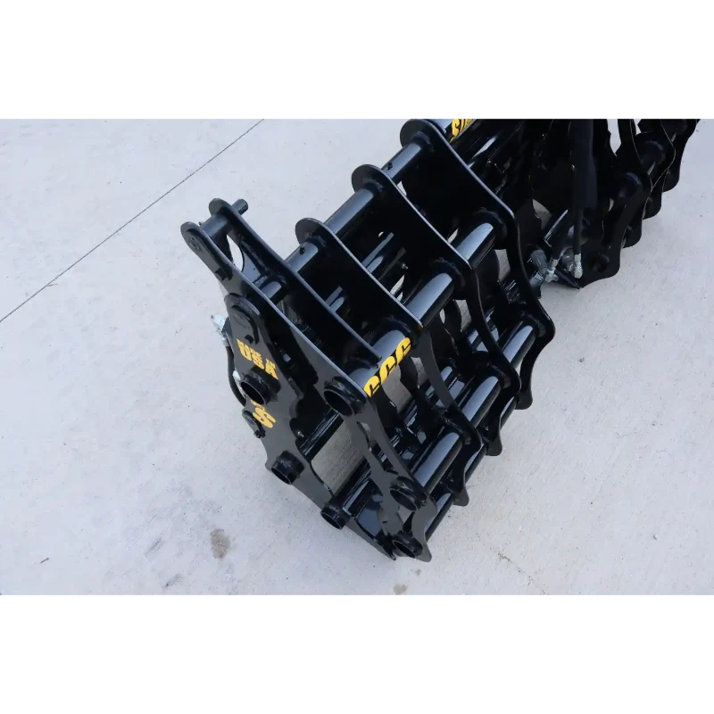 Stinger Attachments CCG Compact Clam Grapple