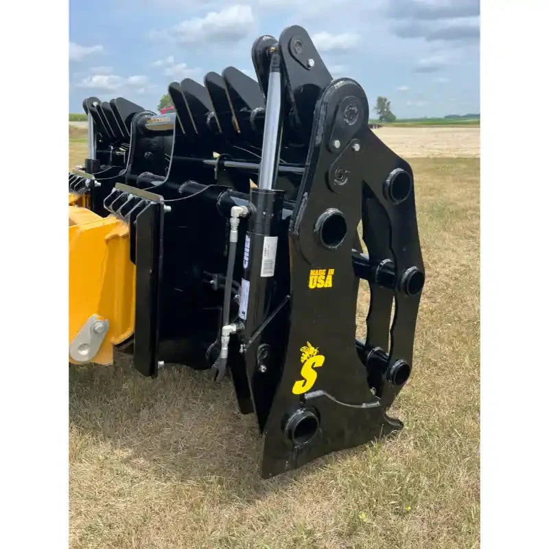 Stinger Attachments CG-XD-WL Wheel Loader Extreme-Duty Clam Grapple