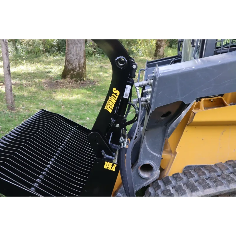 Stinger Attachments ROG Skid Steer Open-Sides Rock Grapple