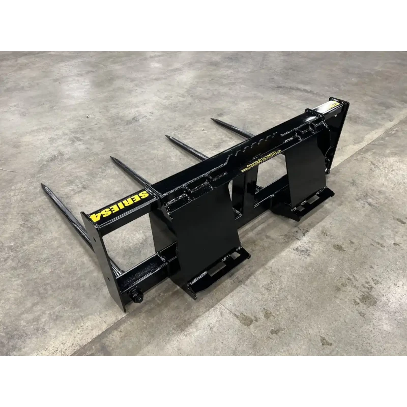 Stinger Attachments BS4-3PT 3-Point Tractor Bale Spear