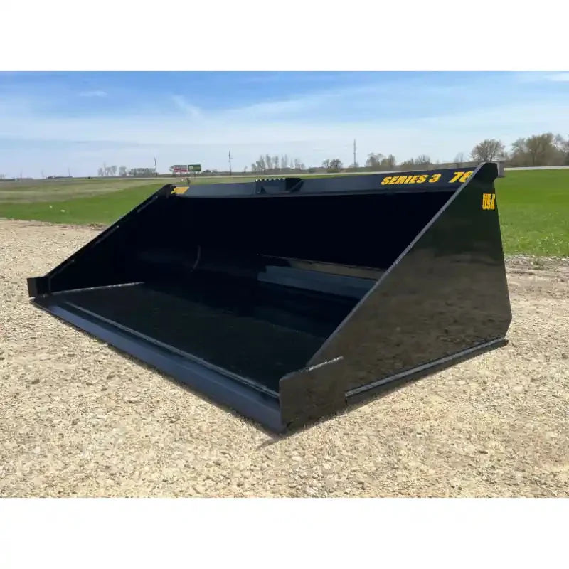 Stinger Attachments MB3 Series 3 Skid Steer Material Bucket