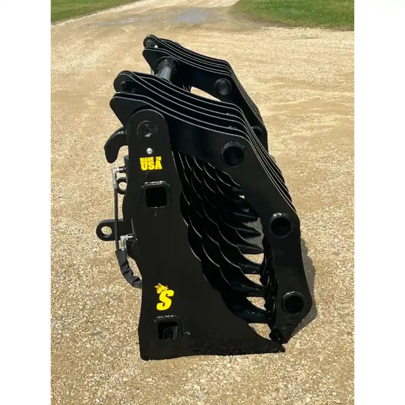 Stinger Attachments CG-SXD Severe-Duty Wheel Loader Clam Grapple